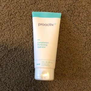 Proactiv+ Complexion Perfecting Hydrator